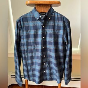Men’s cotton dress shirt